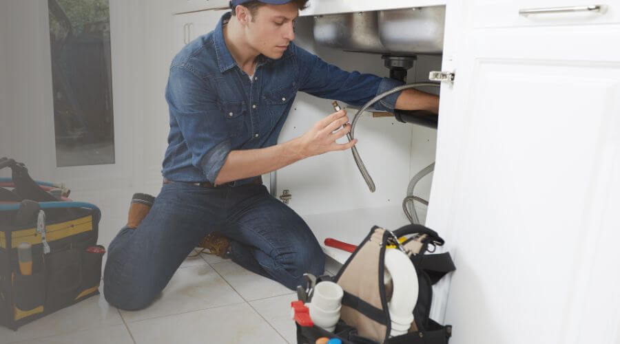 Professional sink repair in Decatur, IN